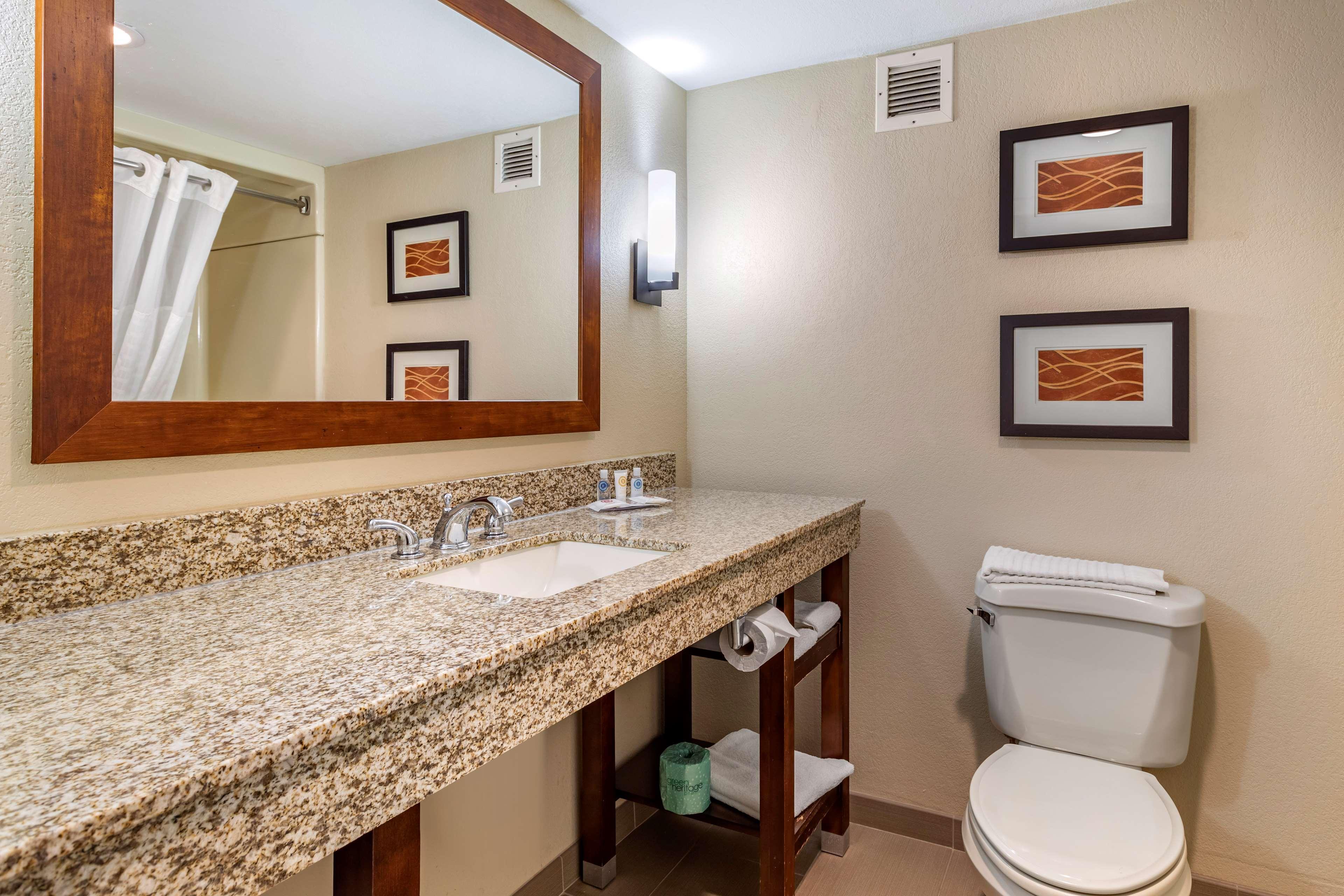 Comfort Biltmore West Estalagem 2*