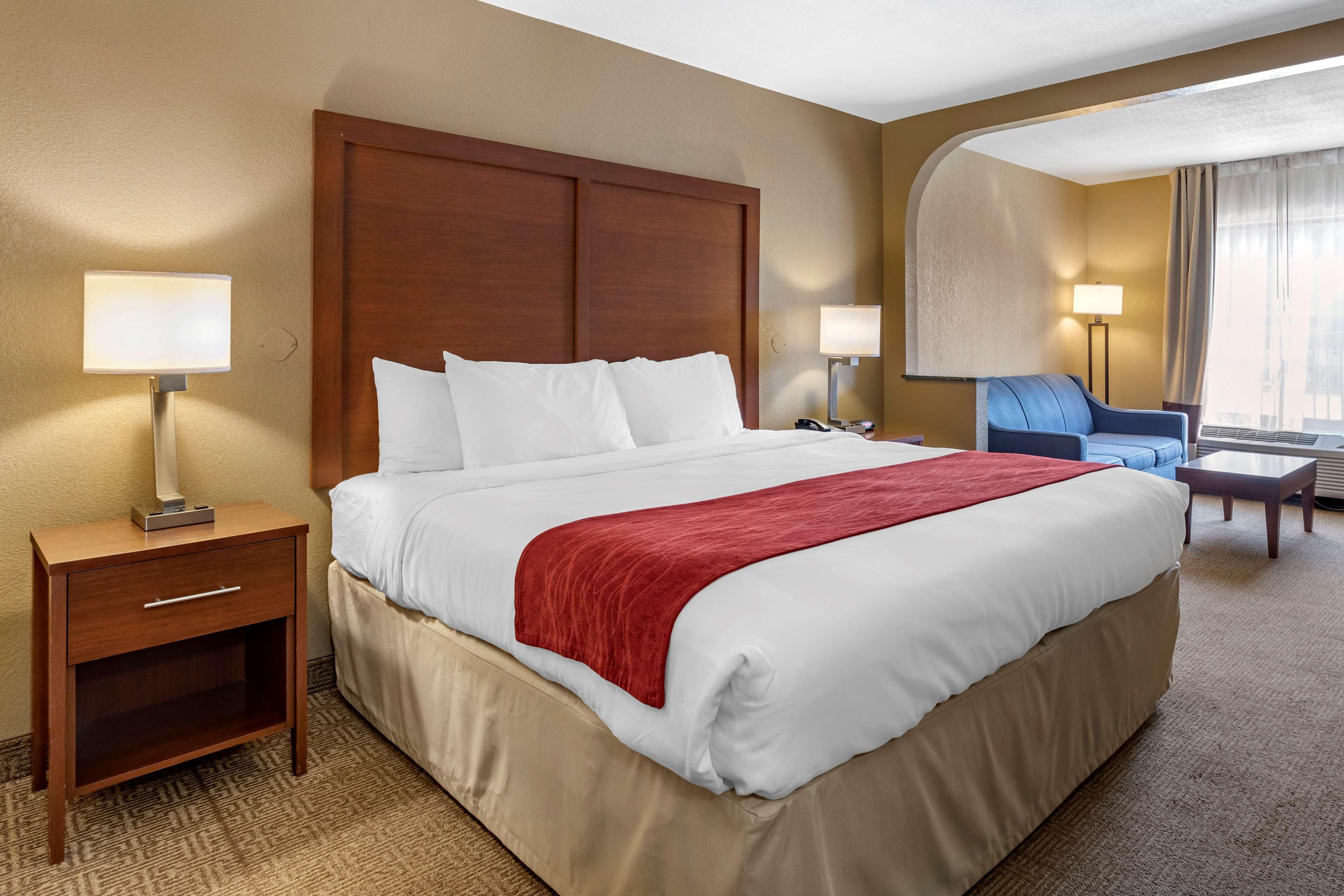 Estalagem Comfort Biltmore West 2*